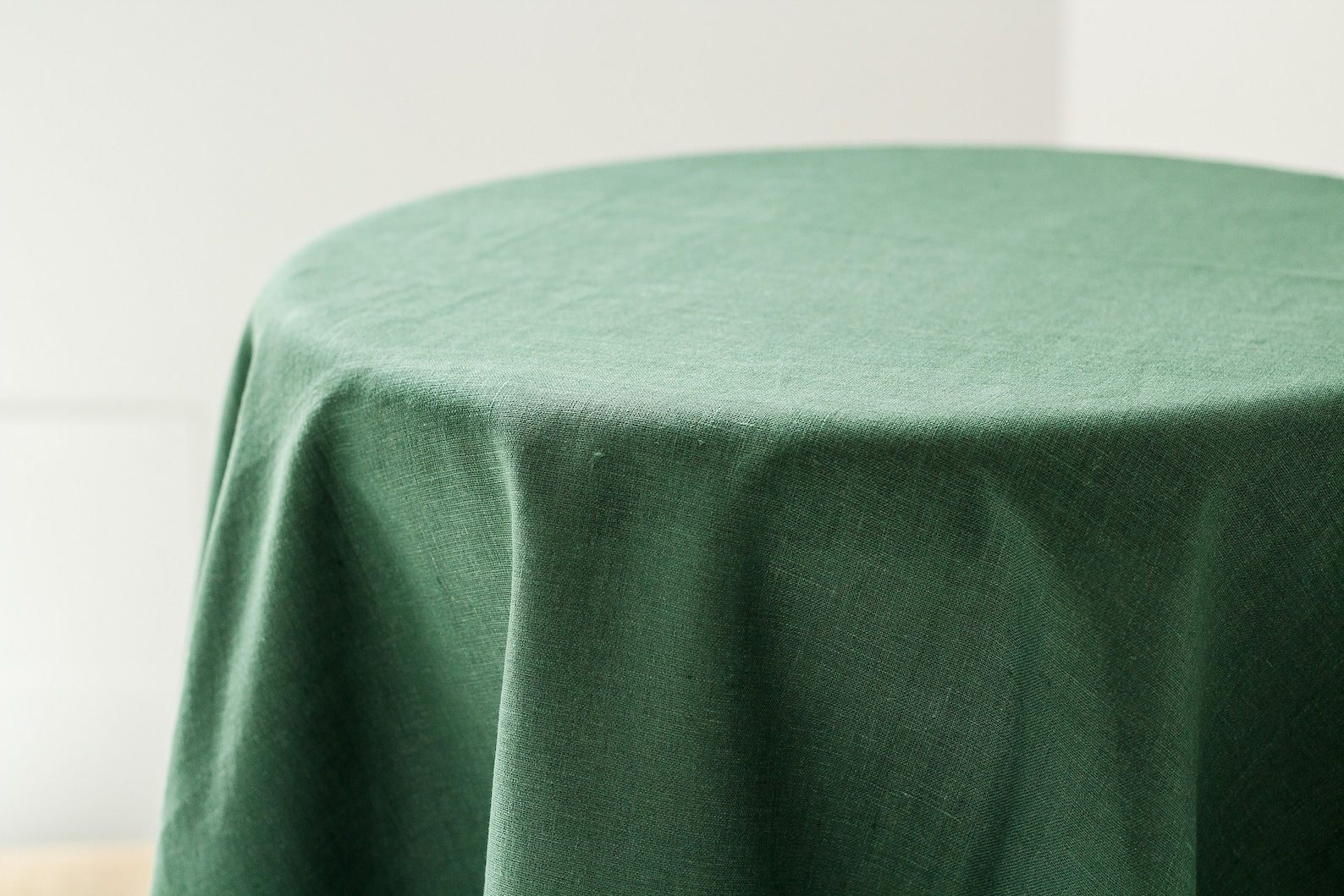 Green Linen Round Tablecloth Vintage Custom White Wedding Etsy