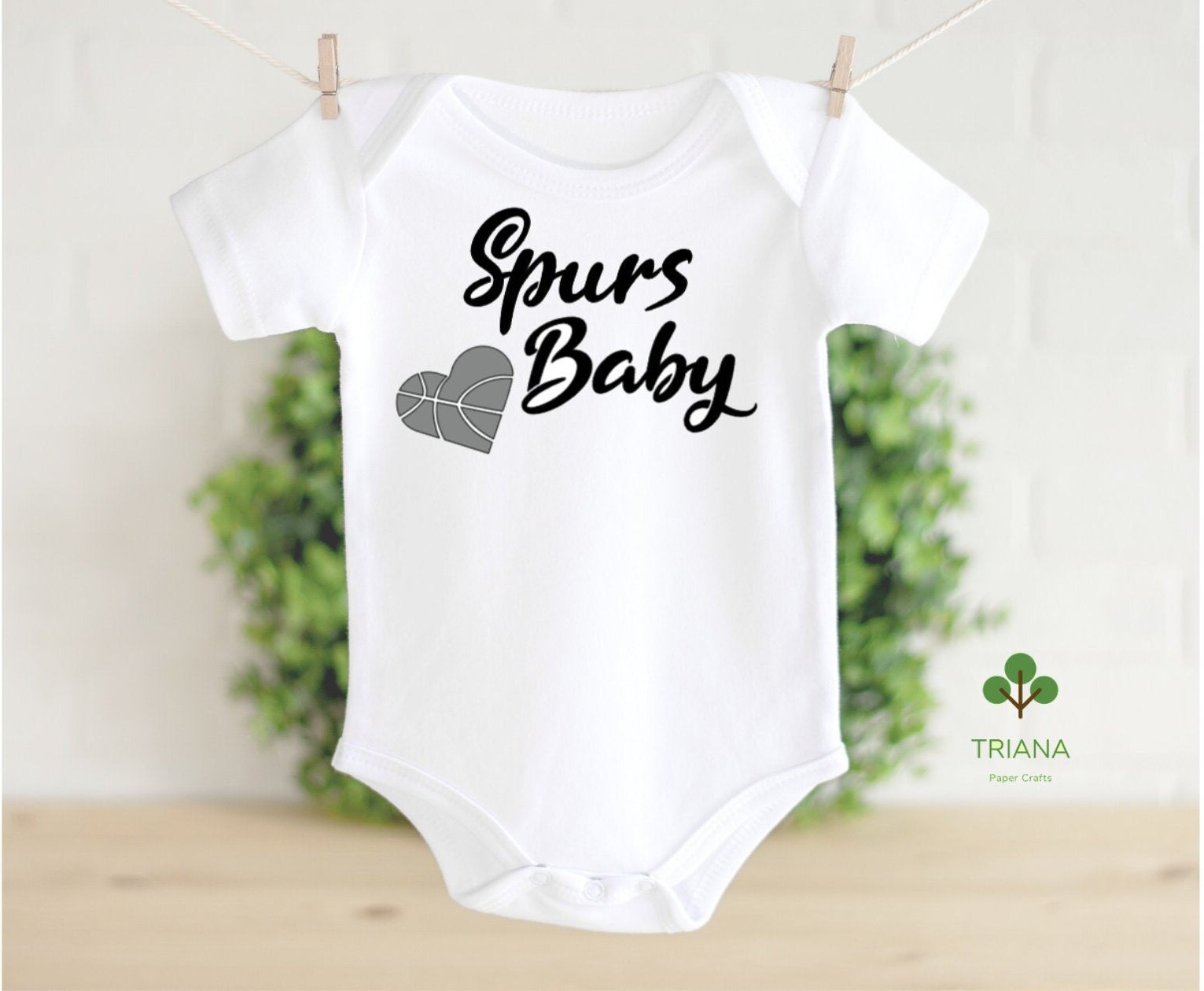 Spurs hotsell baby onesie