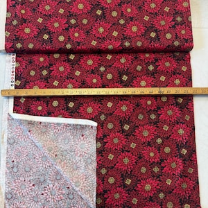 Poinsettia Burst Fabric