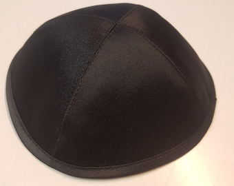 Kippa, Yarmulke, Kippah, Satin Lux black 16-17 cm