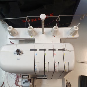 Machine à coudre Overlock Singer S14-78, fil 3/4, différentiel. image 8