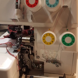 Overlock Medion MD 10685, máquina de coser 3/4 hilos, diferencial imagen 5