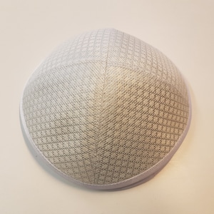 Kippah, Yarmulke, Kippah, Kipa Bar Mitzvah Wedding White Silver 16-17 cm
