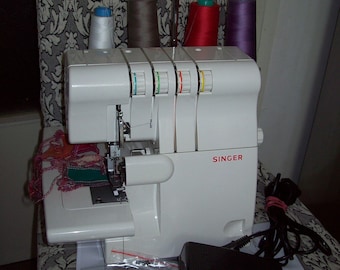 Overlock Singer 14SH644, 3/4 Faden