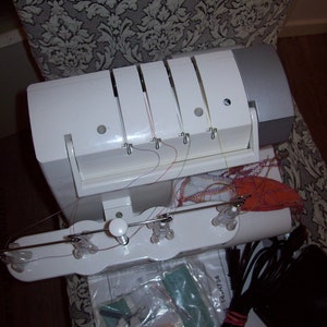Máquina de coser Overlock Singer 14SH754 2/3/4 hilos, diferencial imagen 10
