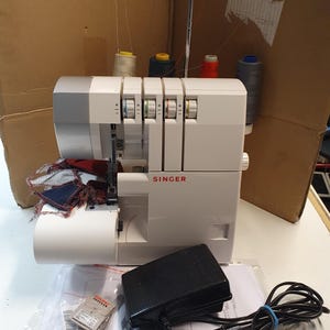 Overlock Singer 14SH754 Nähmaschine 2/3/4 Faden, Differential