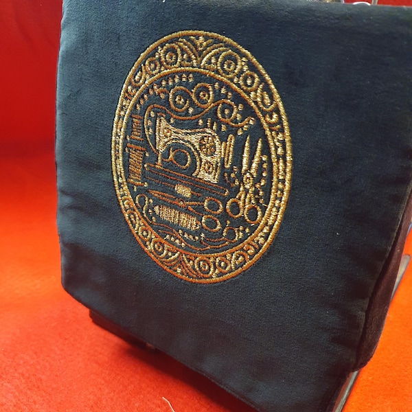 Singer featherweight 221,222 padded protective arm sleeve velvet embroidery, cover.