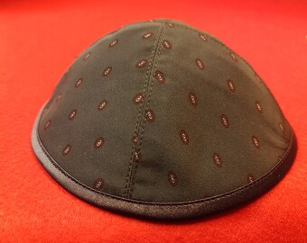 1xKippa, Jarmulke, Kippah, Kipa silk 16-17 cm