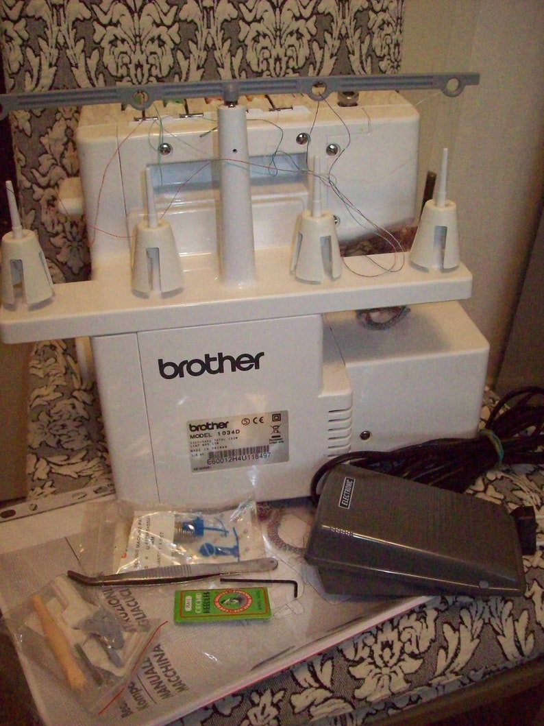 Brother 1034D overlock sewing machine, 3/4 thread, differential feed image 9