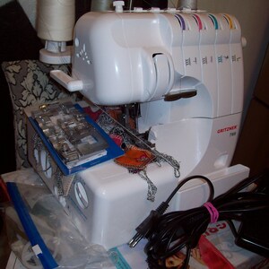 Overlock Gritzner 788 sewing machine 3/4 thread, differential transport image 2