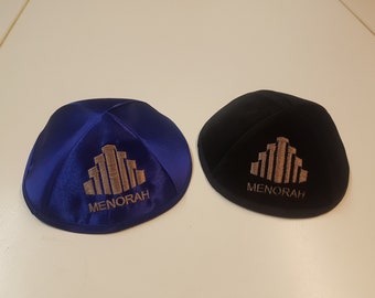 1x Kippa, Jarmulke, Kippah,Kipa blau oder schwarz 16-17cm Stickerei Menorah Dnepr