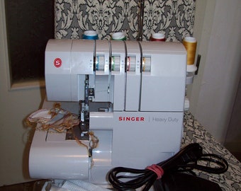 Máquina de coser SINGER Heavy Duty 854 2/3/4 hilo, alimentación diferencial