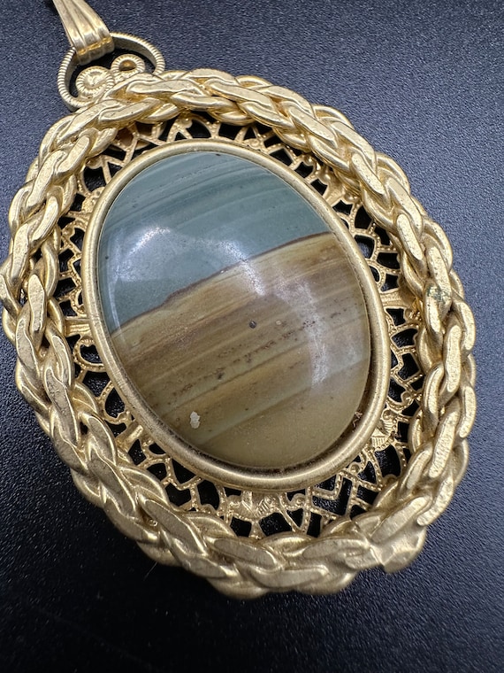 1970’s Sarah Coventry Style Pendant