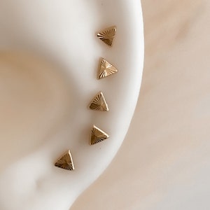 10K Gold Mini Triangle Stud Earring-Minimalist Triangle Earring-Triangle Piercing Stud-Gold Geometric Tiny Triangle Stud-Second Hole Earring