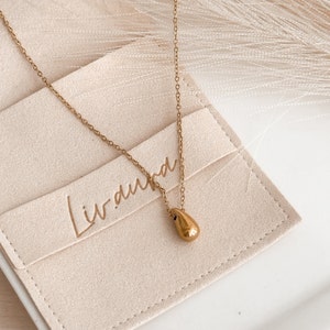Water Drop Dainty Necklace-Simple Drop Necklace-Gold Tear Drop Necklace-Minimalist Dainty Jewelry-Gold Drop Pendant-Elegant Small Necklace