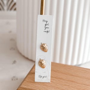 10K Gold Strawberry Stud Earrings-Cute Dainty Fruit Earrings-Gold Screw Back Strawberry Piercing Stud, Sweet Dainty Earrings Cartilage Lobe