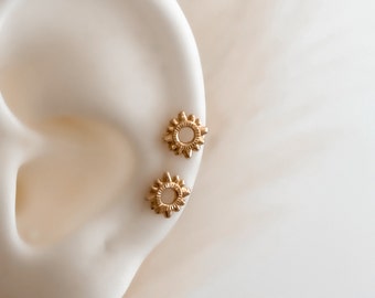 10K Gold Sun Stud Earrings – Screw Back Studs - Celestial Jewelry - Hypoallergenic & Summer Piercings -Ear Piercing Sun Studs- Boho Jewelry