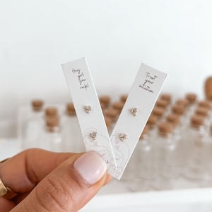 Mini trio de boucles d'oreilles avec lunette en or 10 carats, ensemble de trois petits clous délicats en or - Boucles d'oreilles tous les jours - Boucles d'oreilles dorées à visser - Boucles d'oreilles minimalistes