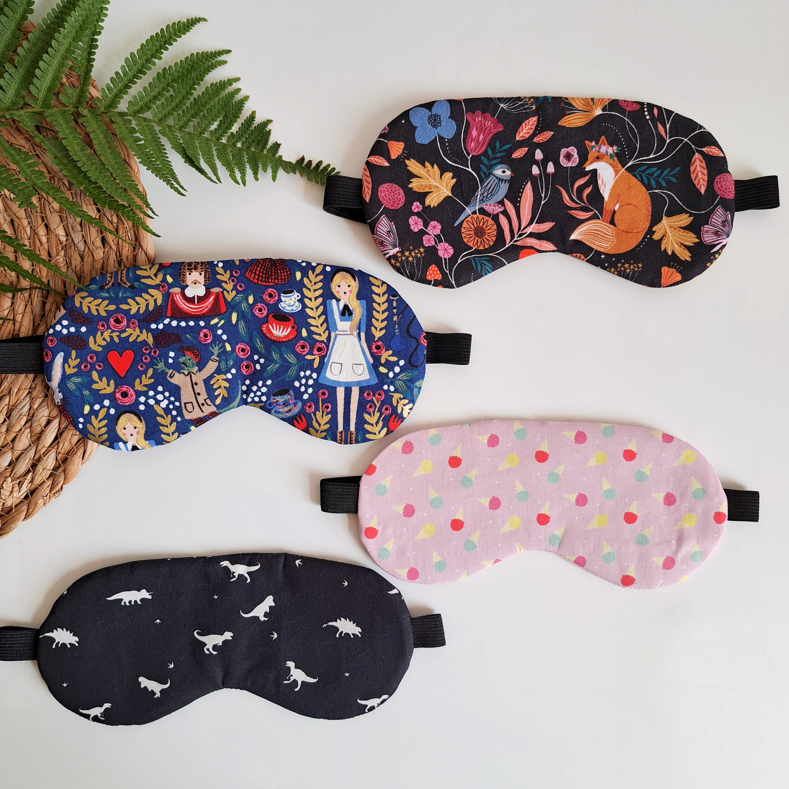 Sleep Mask Sewing Pattern, PDF Instant Download, Sleeping Eya Mask