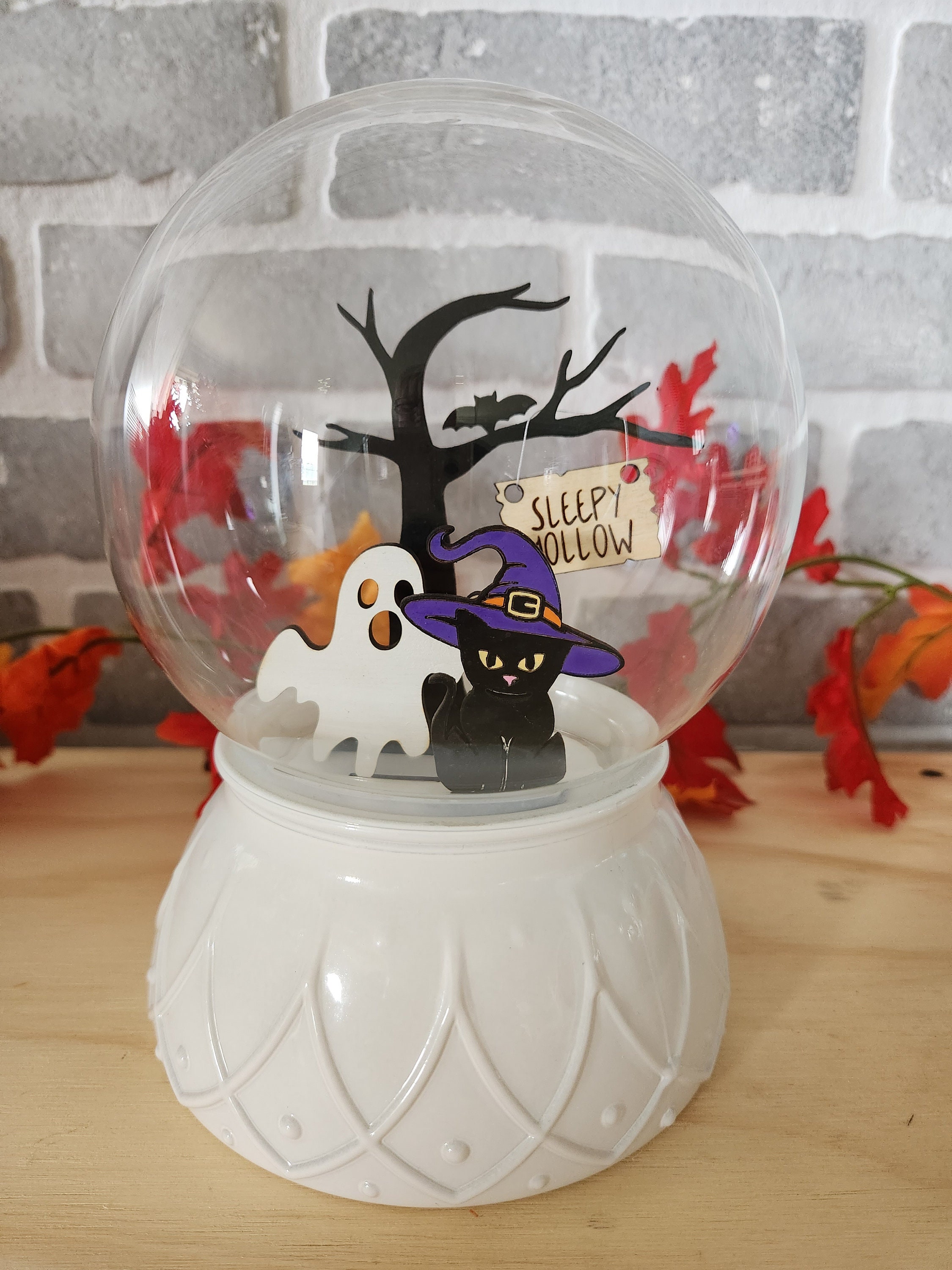 Halloween Water/Snow Globe Glitter Plays Music Spooky Ghosts Pumpkin 7  WORKS