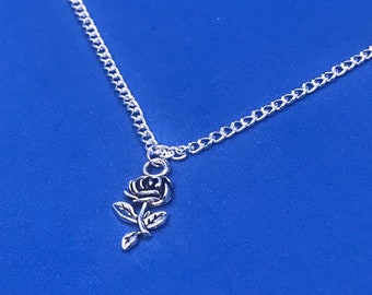 Collana a catena in argento con ciondolo rosa / Regalo di compleanno estetico per le donne, regalo per ragazza, figlia, amica, sorella, Natale, per lei