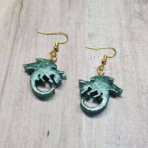 Green Resin Dragon Earrings – Hypoallergenic Dangling Fantasy Jewelry, Unique Gift for Dragon Lovers