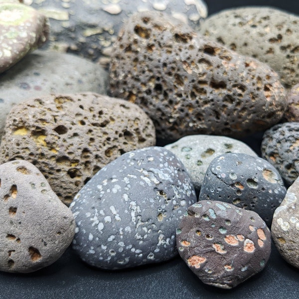 LAVA Rocks Amygdaloidal & Vesicular Basalt from Lake Superior Michigan 1 Pound or 16oz(454g) Raw Mixed Rough