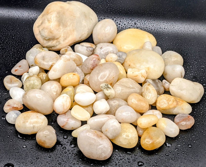 Lake Superior Michigan Quartz Crystals 1 Pound or 16oz454g Mixed Rough