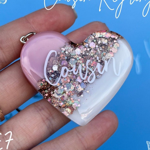 Resin Glitter Heart 'Cousin' KEYRING | Cousin Gifts | Gift for Cousin | Personalised Gift | Gifts for Her | Cousin Gift in the UK