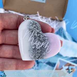 Resin Heart 'Mum' KEYRING | Mothers Day Gift | Gift for Mum | Personalised Gift | Gifts for Her | Mum Gift in the UK | New Mum Gift