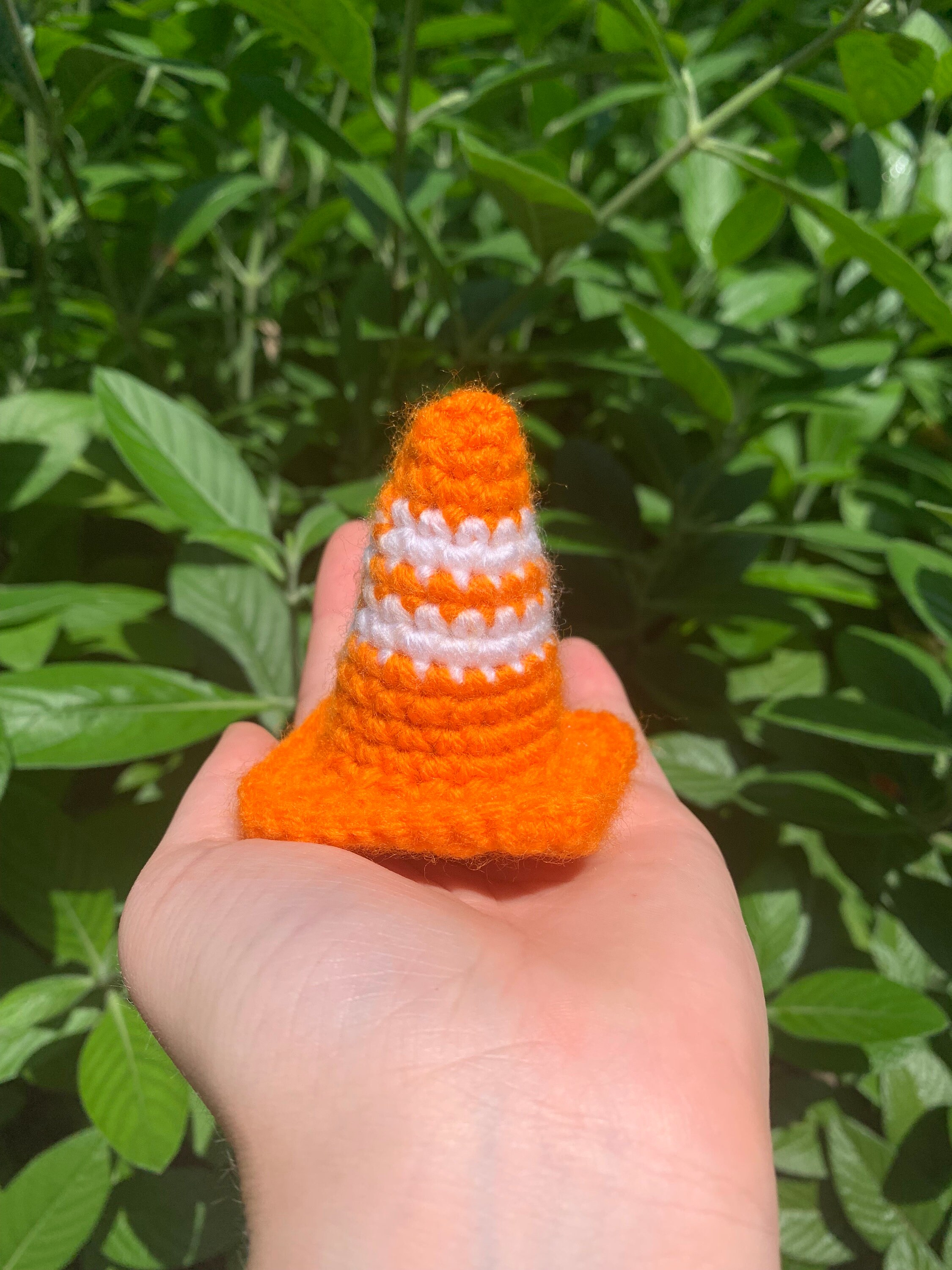 thumbnail image 2 of Otuuz 24 Pcs Resin Traffic Cone Keychain Bulk For Multipurpose Construction Theme Keychain Engineering Sports Activity (Orange 2 of 13