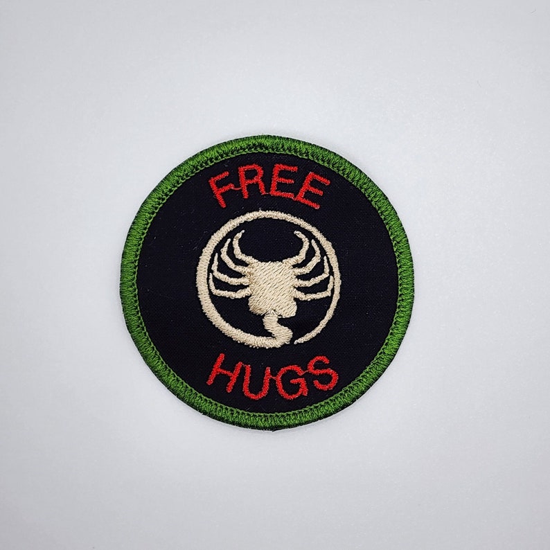 Free Hugs patch image 1