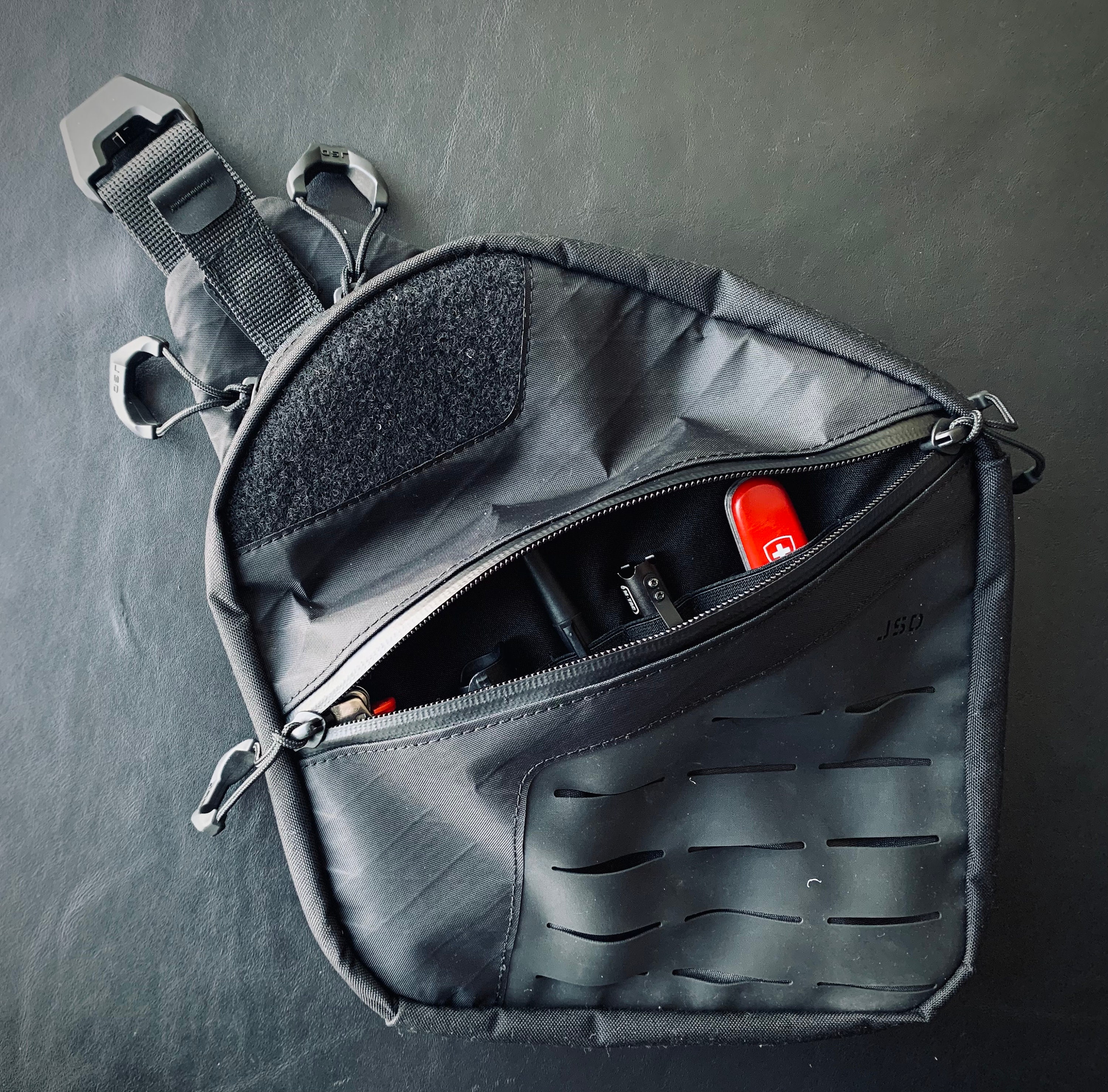 ☆MSCHF☆ RHOMBUS POCKET SLING BAG MSCHF RHOMBUS POCKET SLING BAG