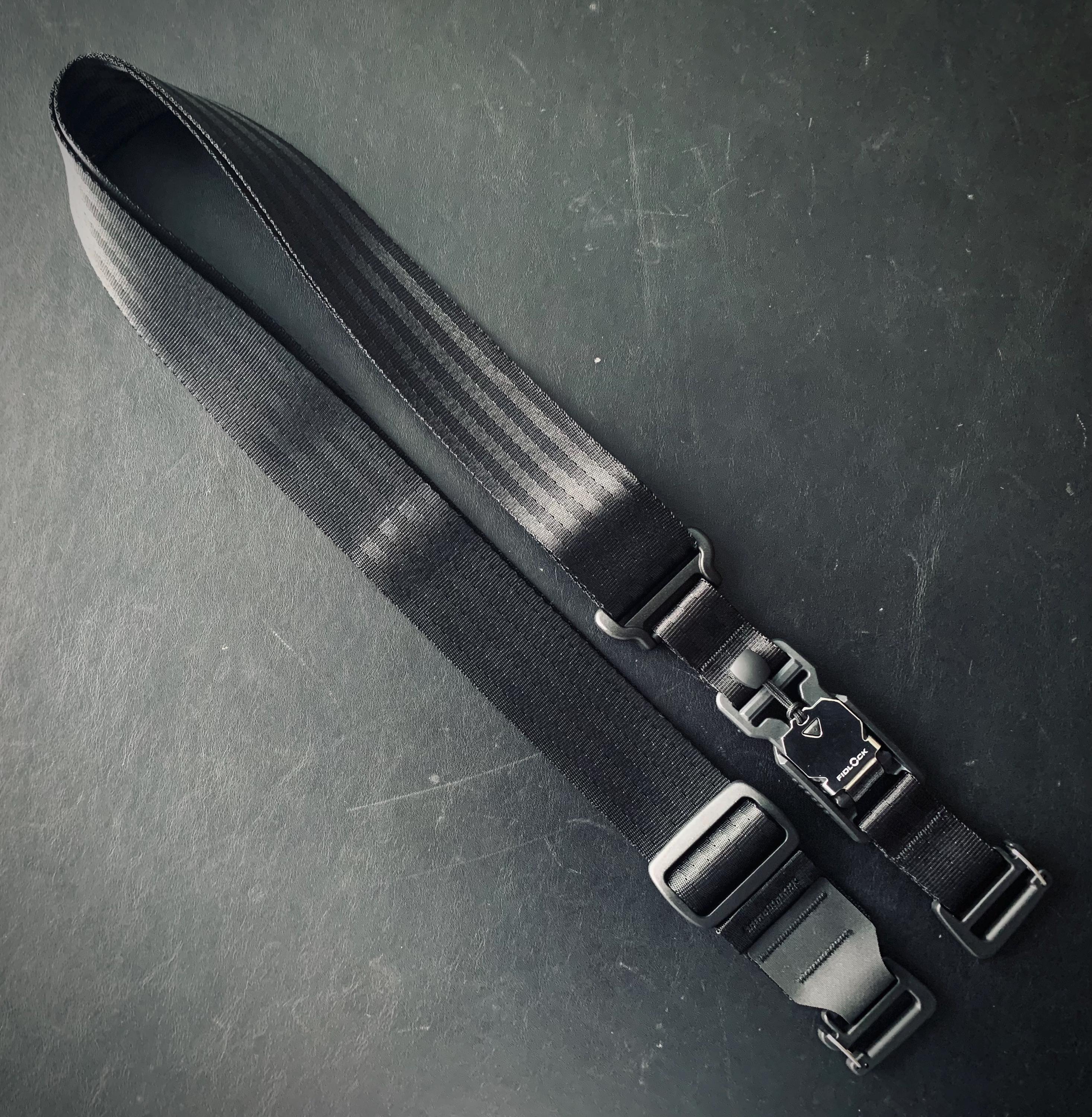 JSDショルダーフィドロックVバックルストラップ幅4cm長さ155cm1.5/61