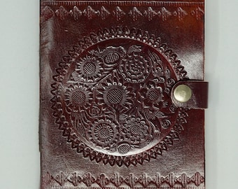Libreta vintage encuadernada en cuero con diseño floral de mandala. Ideal como diario, cuaderno de bocetos, cuaderno de dibujo, diario de sueños, cuaderno de ideas, cuaderno, libro encuadernado en cuero o diario.