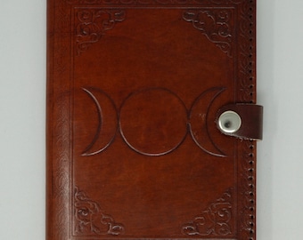 Cuaderno artesanal encuadernado en piel con diseño de sol y luna. Ideal para usar como diario, cuaderno de bocetos, diario de viaje, libreta, libro encuadernado en piel, diario de sueños, cancionero o cuaderno de notas.