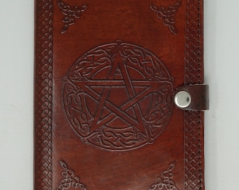 Libreta vintage recargable encuadernada en cuero "Pentagrama". Diario, cuaderno de bocetos, libro para colorear, cancionero, libro de visitas, libreta, libro de cuero.