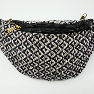 Bauchtasche, Umhängetasche, Gürteltasche, Schultertasche, Hip Bag, Fanny Pack aus Baumwolle mit 3 Reißverschluss-Fächern