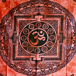 Cotton cloth, wall cloth, wall hanging, tapestry, beach towel, parking blanket, tablecloth, throw, decoration, mandala, chakra, om, Indian