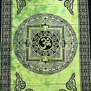 Cotton cloth, wall cloth, wall hanging, tapestry, beach towel, parking blanket, tablecloth, throw, decoration, mandala, chakra, om, Indian