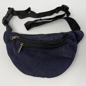 Pochete de veludo cotelê com três compartimentos com zíper. Bolsa de cintura, bolsa de ombro, pochete, bolsa transversal, bolsa de peito, pochete, pochete Blau