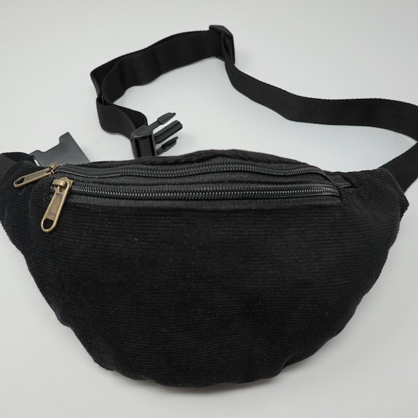 Gürteltasche aus Cord mit 3 Reißverschluss-Fächern. Hüfttasche, Schultertasche, Bauchtasche, Umhängetasche, Brustasche, Fanny Pack, Bum Bag