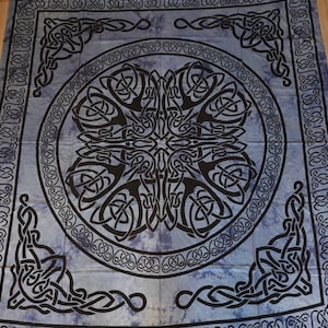 Large cotton cloth, wall hanging, wall tapestry, beach towel, park blanket, tablecloth, bed sheet, decoration, mandala, Celtic, knot, blue, Indian