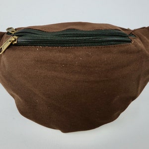 Gürteltasche aus Baumwolle mit 3 Reißverschlüssen, Hüfttasche, Schultertasche, Bauchtasche, Umhängetasche, Reisetasche, Partytasche Einfarbig - Braun