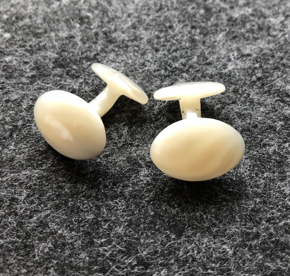 Cufflinks Set Hand Carved Mother of Pearl Sea Shel