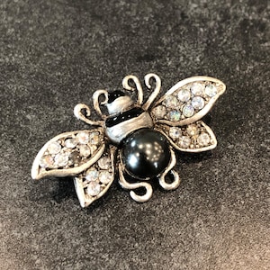 Brooch Pin Bumble Bee Liz Claiborne Hand Painted Silver Tone with Faux Black Pearl and Clear Rhinestones