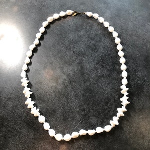 Necklace VTG Miriam Haskell Signed White Milk Glass Sea Shells GORGEOUS Vintage 28&quot; Long