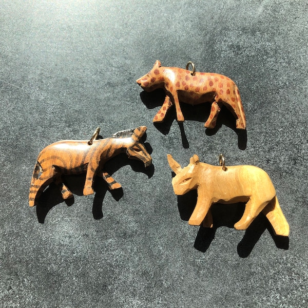 Pendant Set of 3 Hand Carved Wooden African Animals Zebra Rhino Leopard