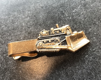 Tie Clip Mid-Century Gold Tone Bulldozer D6 D4 Vintage Men's Jewelry Accessory