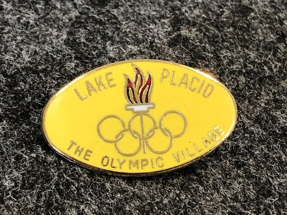 Pin Badge 1980 LAKE PLACID The Olympic Village Ye… - image 2